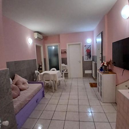 Eur Turismo Apartment Rome Exterior photo